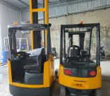 XE NÂNG REACH TRUCK JUNGHEINRICH 